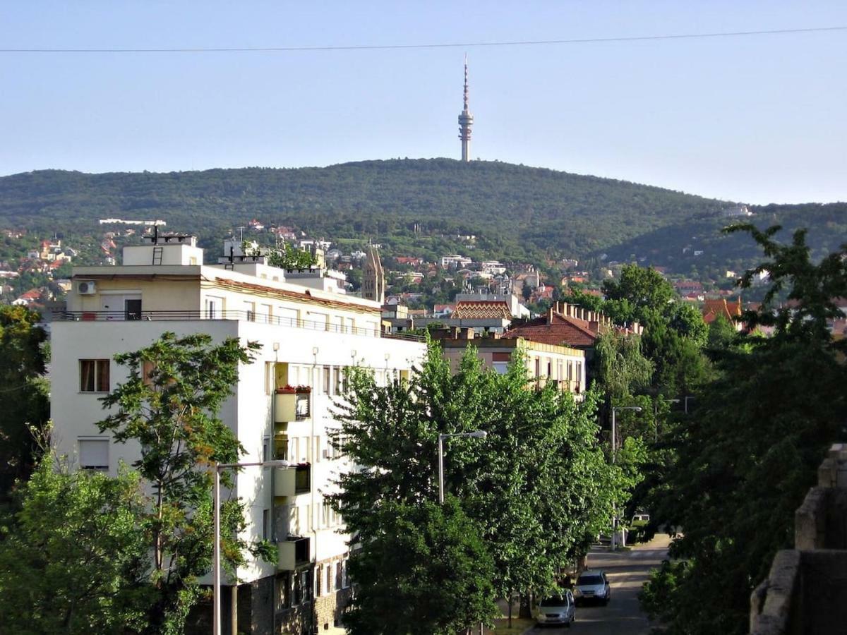 Startpont Apartman Pécs Exterior foto